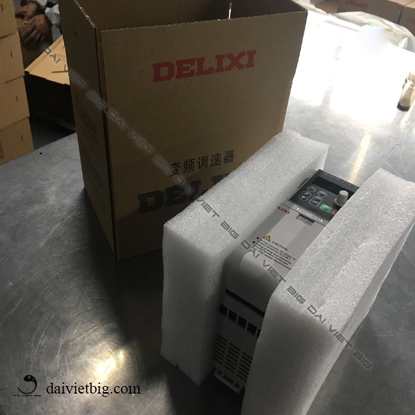 Biến tần bơm năng lượng mặt trời Delixi 2,2KW - 1 Pha