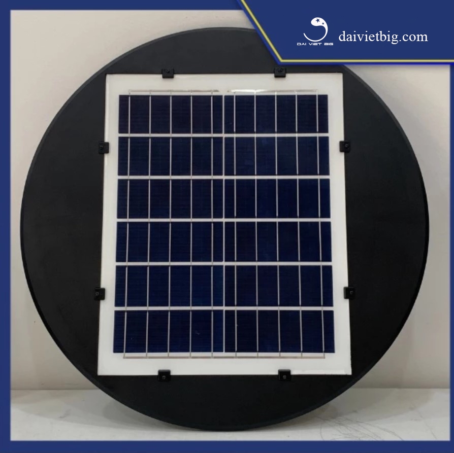 Đèn sân vườn, đèn đĩa bay UFO500 năng lượng mặt trời Công suất 500W Khung ABS- 840 Chip 