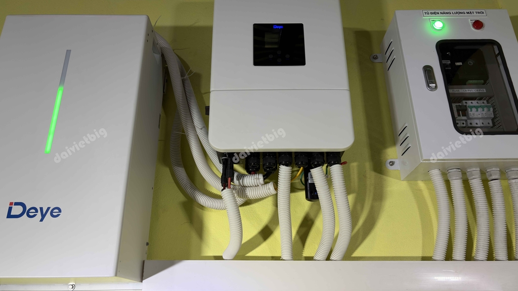 Pin lưu trữ DEYE 16kWh | Pin lithium DEYE SE-F16 51.2V-314Ah