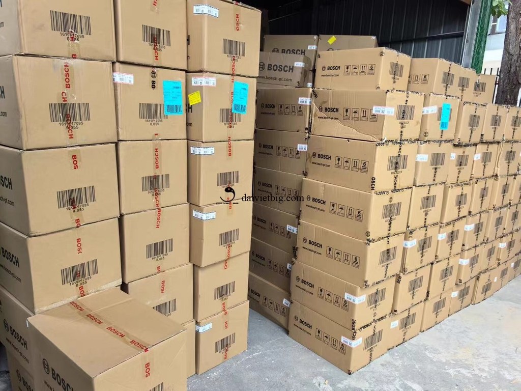 Máy khoan động lực GSB 600 (Bộ 100 món) 2025