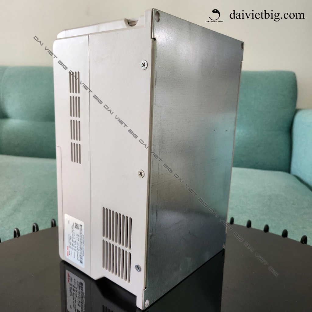 Biến tần bơm năng lượng mặt trời Delixi 11KW - 3 Pha