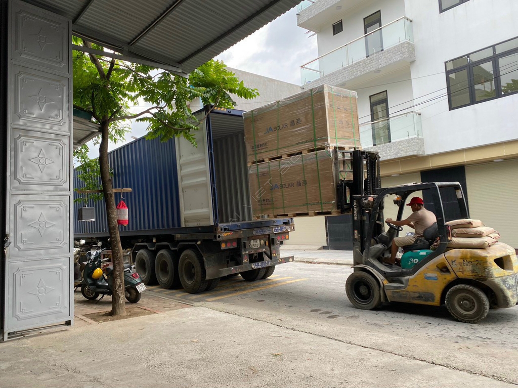 Tấm pin năng lượng mặt trời JA 600W | 2 mặt kính| JA Solar 600 n-type |JAM66D45 600/LB