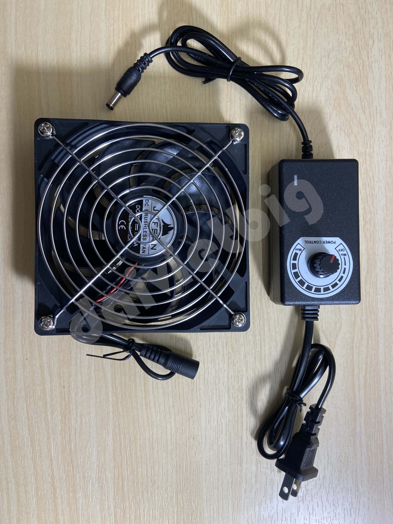 Quạt Tản Nhiệt Vuông 12x12cm Kèm Bộ Điều Tốc