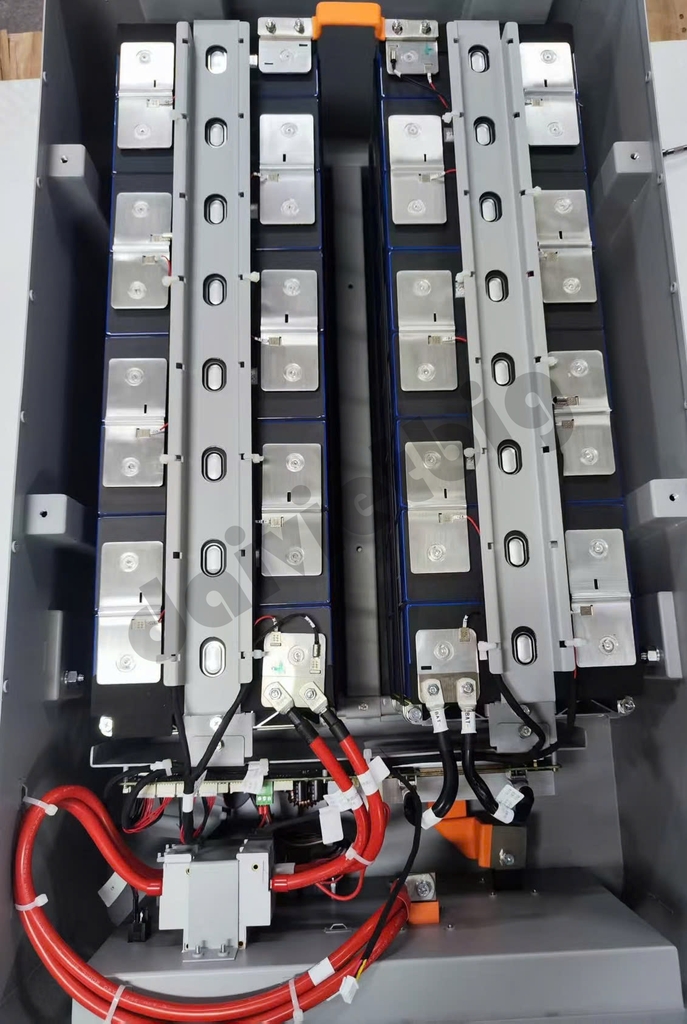 Pin lưu trữ (16kWh) TIANNENG LMS-16K-A 51.2V 314Ah - Cao Cấp 6.000 Cycles.