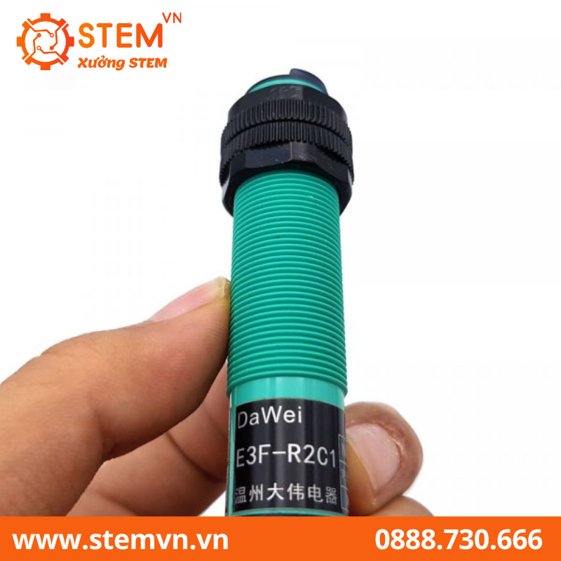 Cảm biến vật cản gương phản xạ hồng ngoại E3F-R2C1 NPN