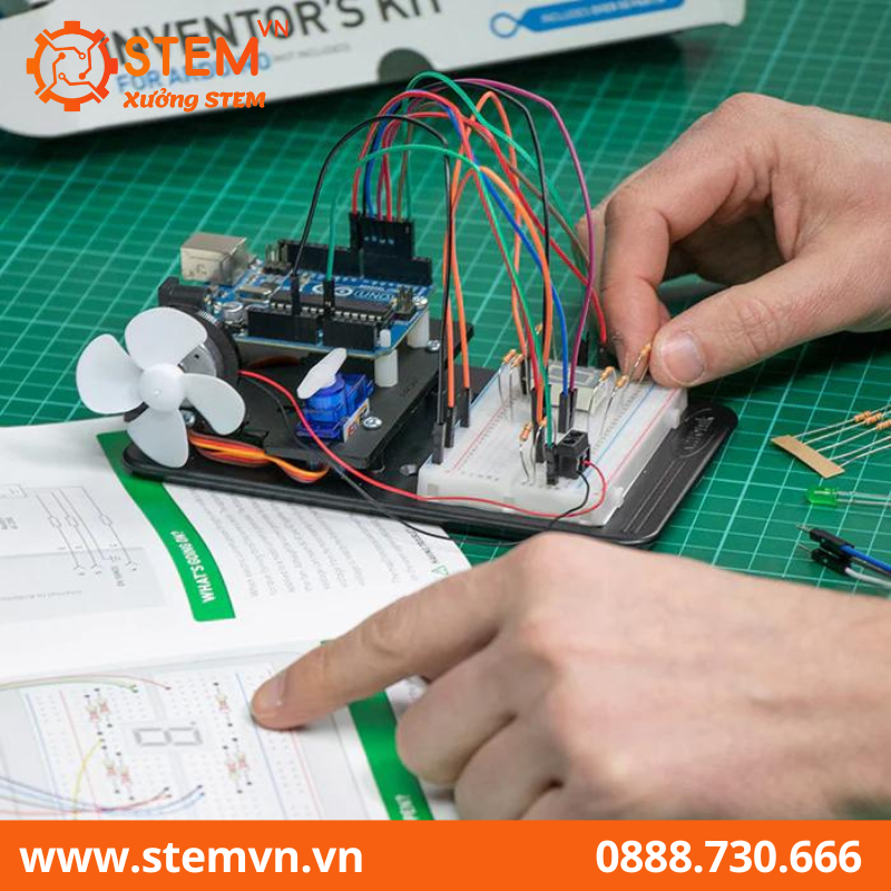 Kitronik Inventor's Kit for the Arduino