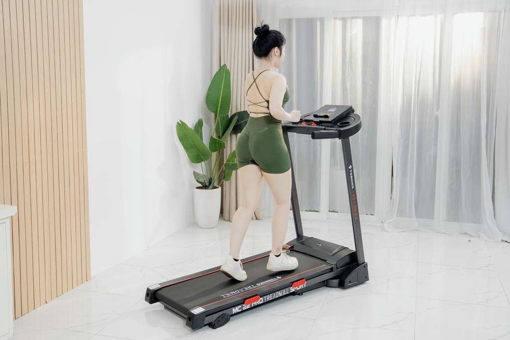 Máy chạy bộ đơn năng Toshiko MC22 Pro