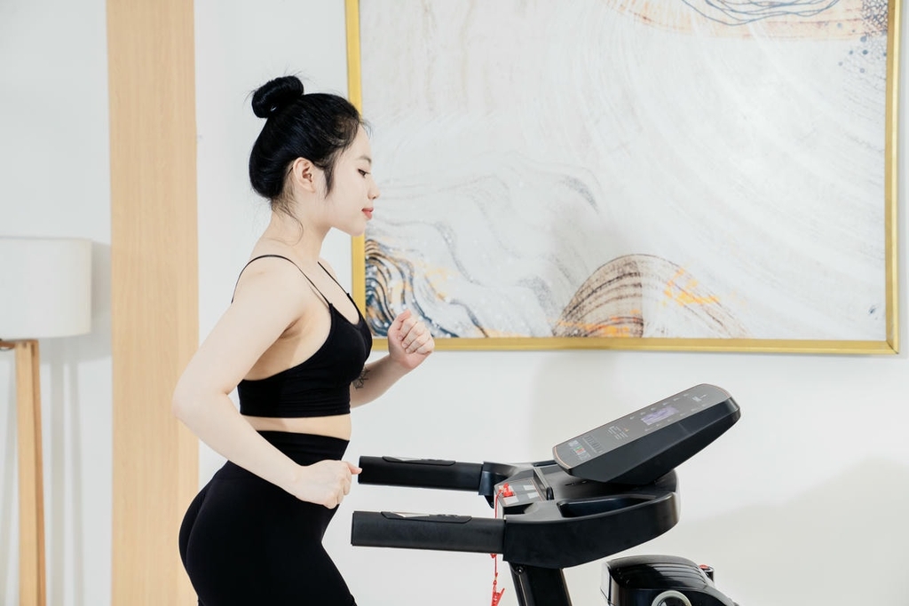 Máy chạy bộ Toshiko MC33 Pro