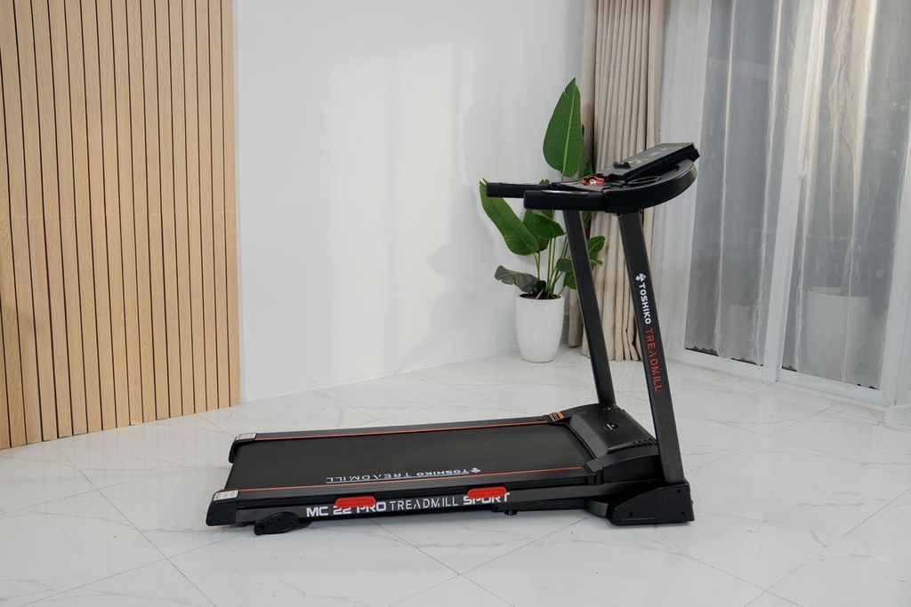 Máy chạy bộ đơn năng Toshiko MC22 Pro