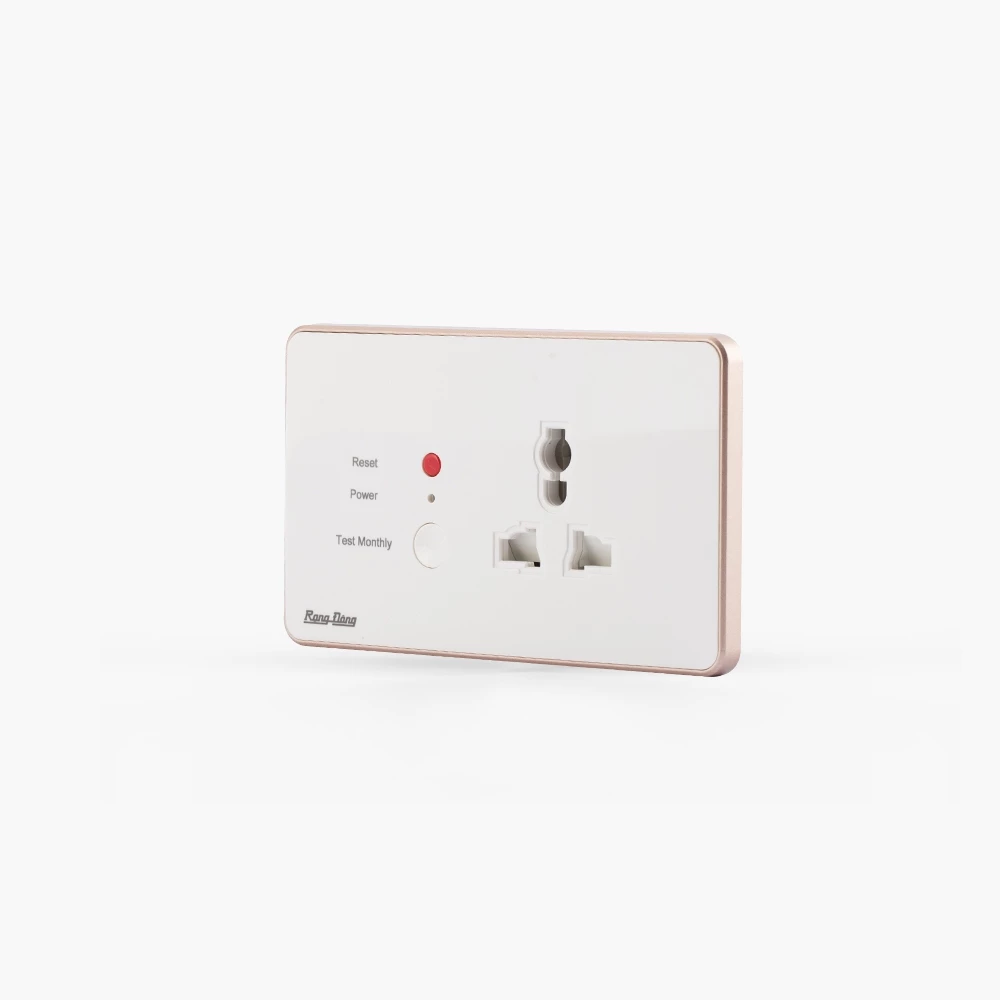 Ổ cắm âm tường chống giật Rạng Đông OCAT01 1C/16A , tự động ngắt khi bị điện giật an toàn tuyệt đối khi sử dụng.