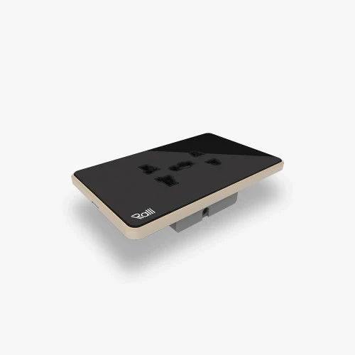 Ổ cắm đa năng âm tường Rạng Đông model OCAT04K 2C, tương thích với hầu hết các loại phích cắm trên thị trường.