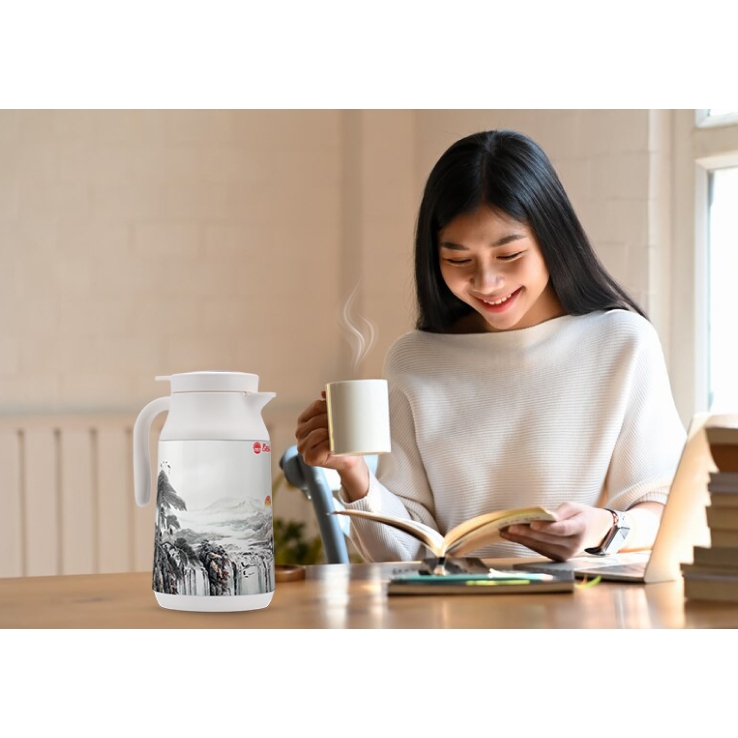 Bình ủ Rạng Đông 1300TS2.E dung tích 1.3 lít hiển thị nhiệt độ trên nắp bình, thiết kế miệng rộng tiện lợi