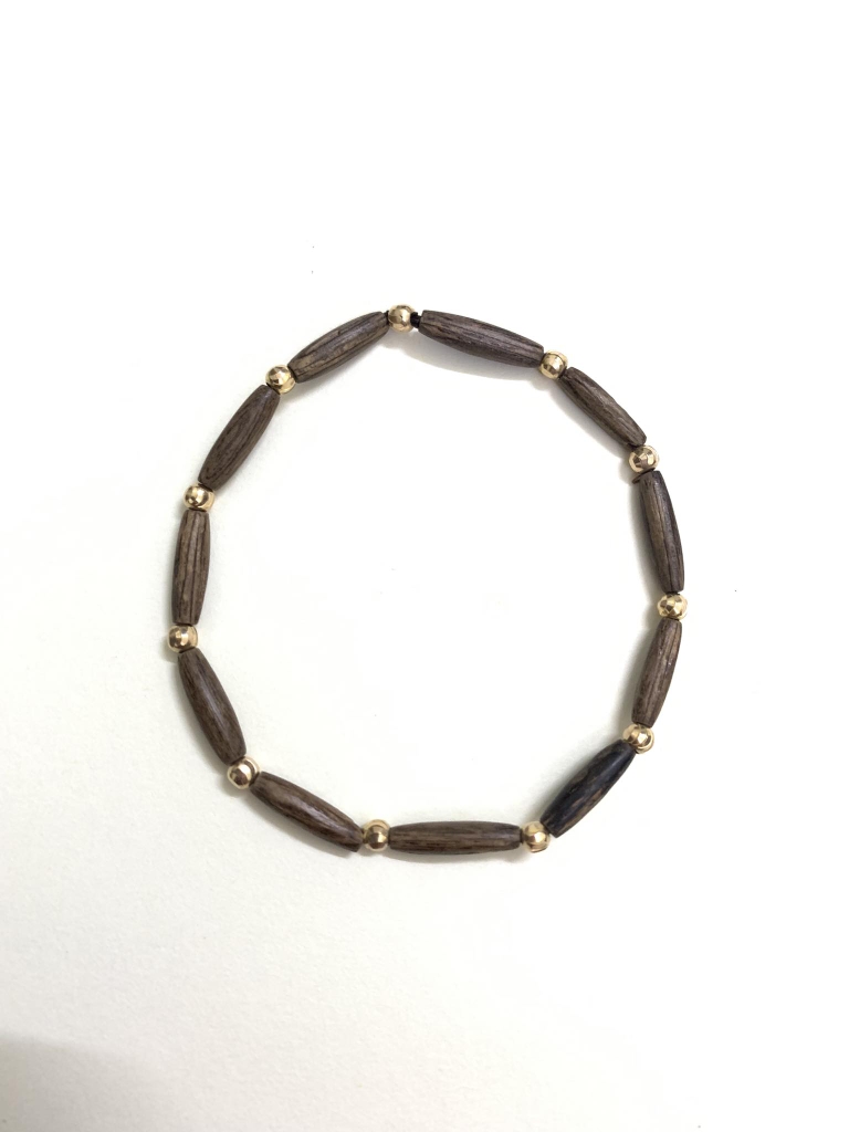 Vòng tay Trầm Hương rừng Khánh Hòa, chìm nước, hạt thóc mix vàng 18k