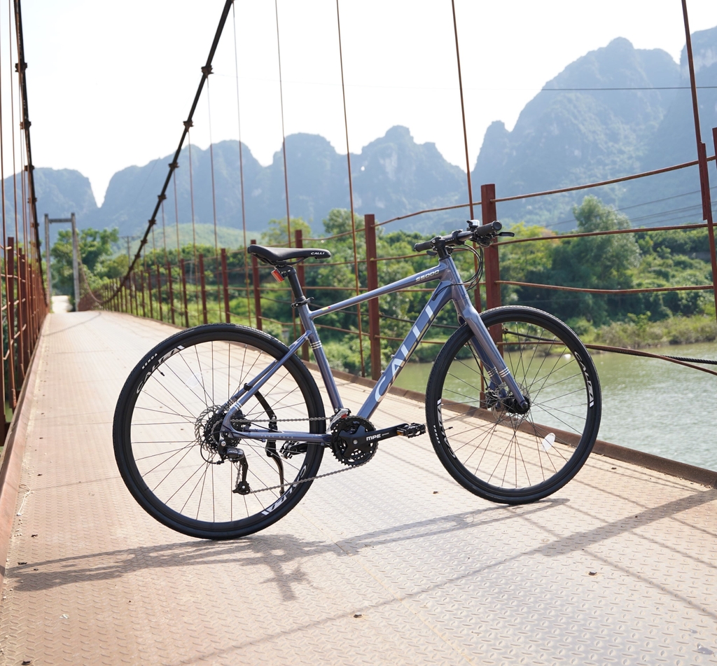 Xe đạp thể thao CALLI S6000 Khung nhôm không mối hàn, đi dây âm sườn