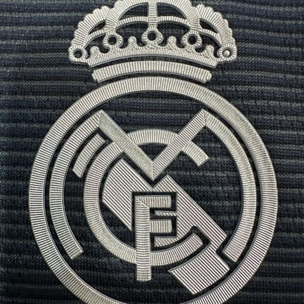 Real Madrid 25/26 - Player Đen