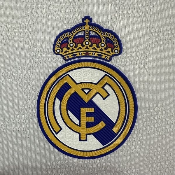 Real Madrid 25/26 - Player Trắng