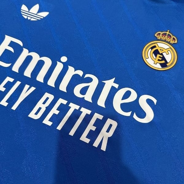 Real Madrid 25/26 Player - Xanh
