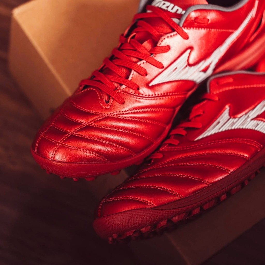 Giày Bóng Đá Mizuno Morelia Neo IV Pro TF Ruby Red Pack