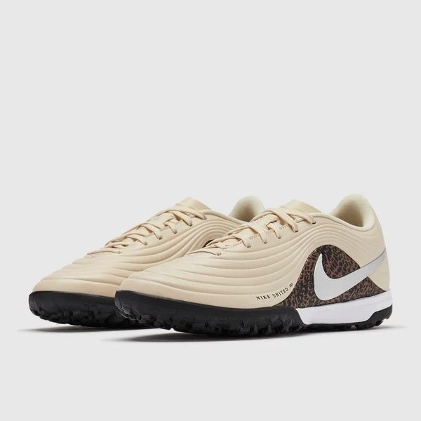 Giày bóng đá Nike Tiempo Maestro Academy TF United Pack IO8462-201