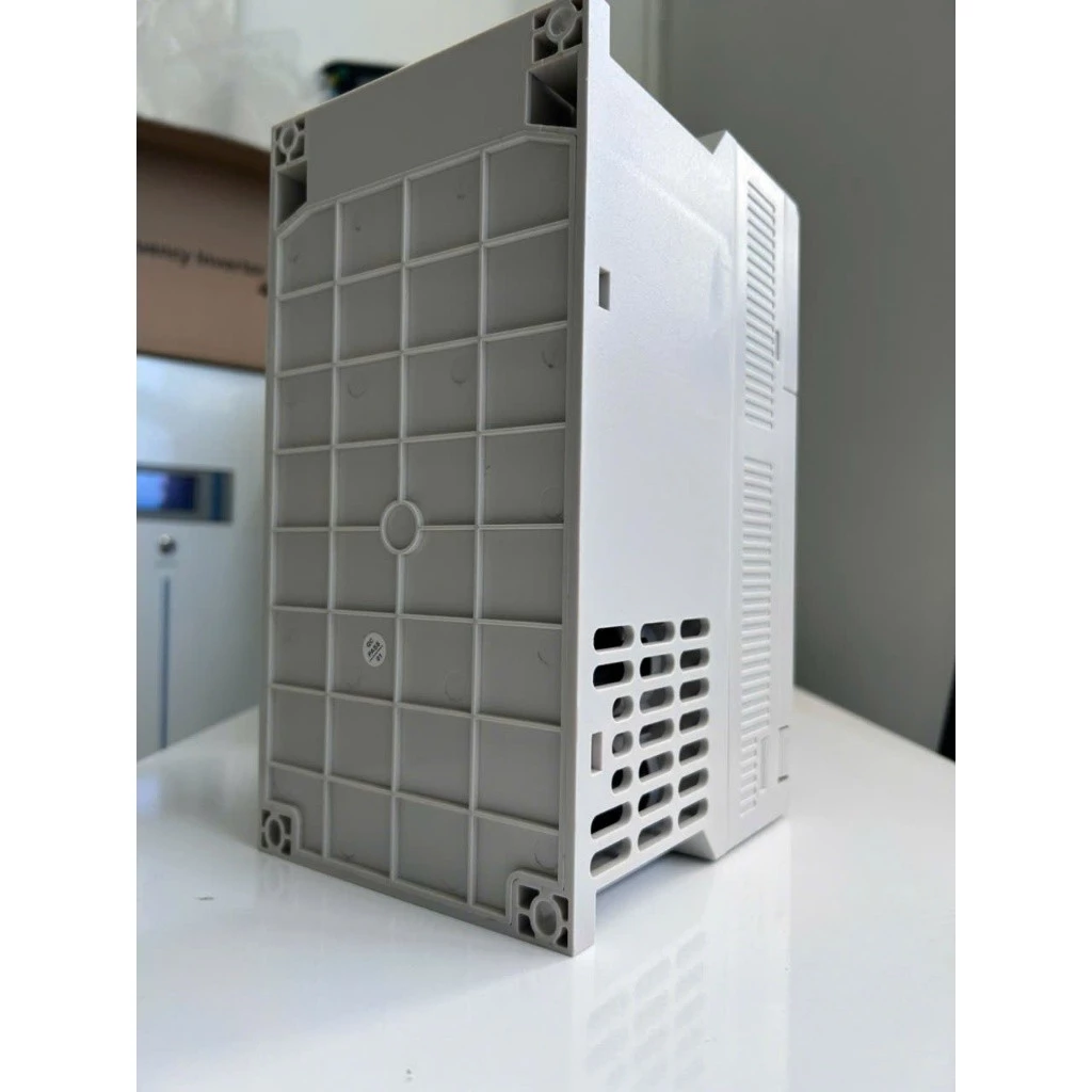 Biến tần bơm năng lượng mặt trời 3 pha - CPE 11kW