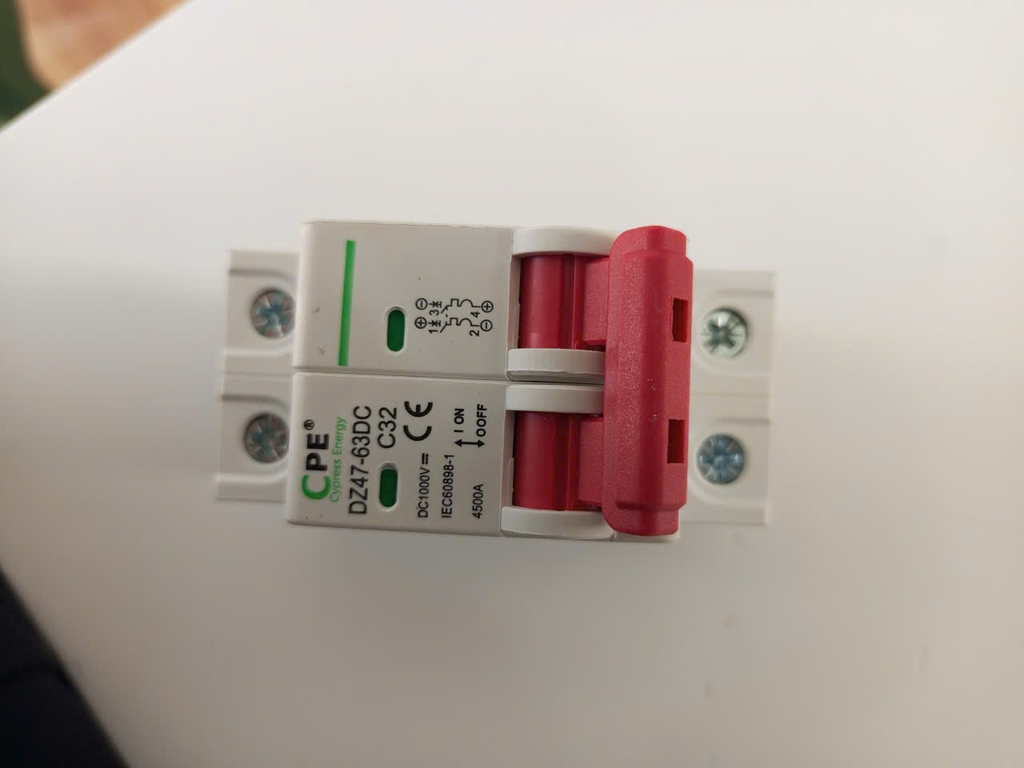 Aptomat DC Chính Hãng 32A | Dùng Cho Điện Mặt Trời & Pin Lưu Trữ