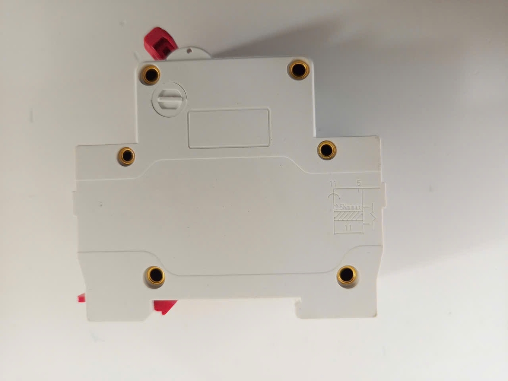 Aptomat DC Chính Hãng 63A | Dùng Cho Điện Mặt Trời & Pin Lưu Trữ