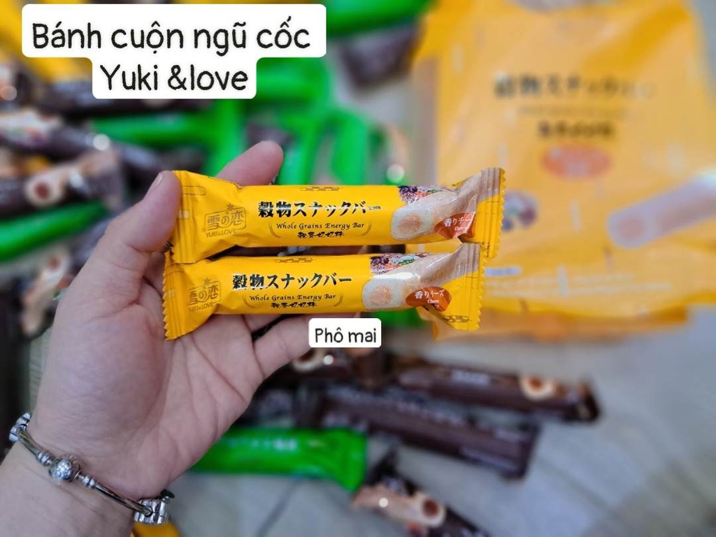 Bánh Cuộn Ngũ Cốc Nhân Kem 5 Vị Yuki & Love Vị Phô Mai (Gói Màu Vàng)