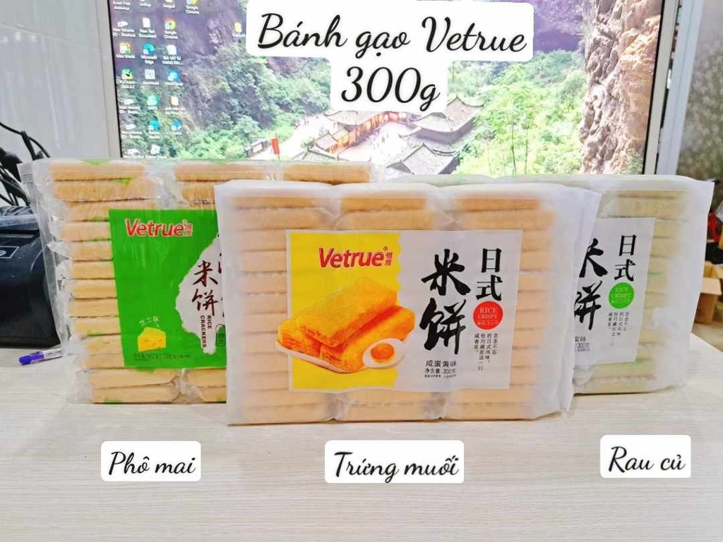 Bánh gạo Vetrue 300g ( trứng muối)