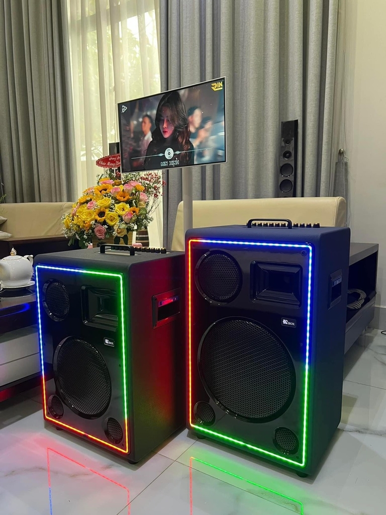 Click để xem