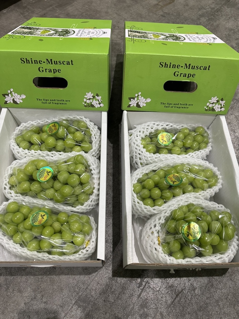 Nho sữa Trung Quốc (1kg)