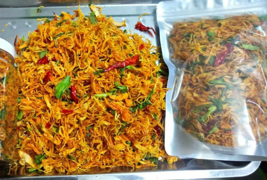 Khô Gà Lá Chanh Tỏi Ớt Sạch 1Kg, Thơm Ngon Đặc Biệt Loại 1