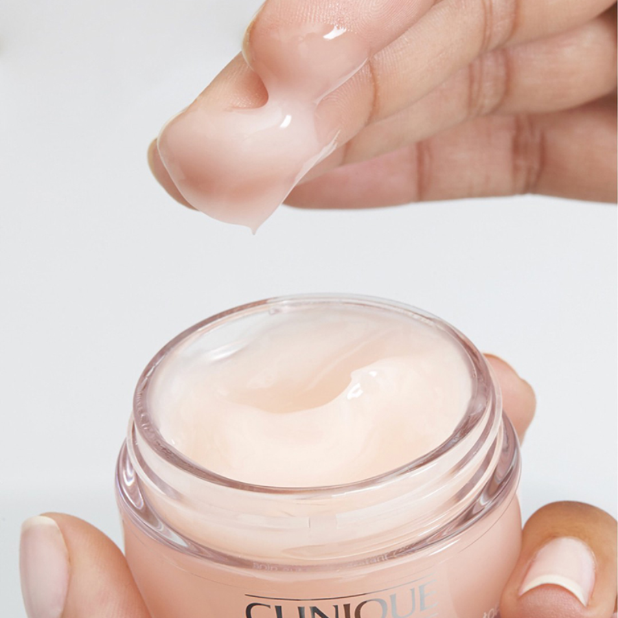 Kem Dưỡng Ẩm Clinique Moisture Surge 100H
