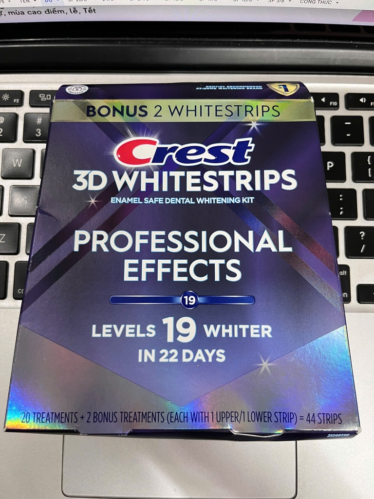 Dán răng Crest 3D Whitestrips Professional Effects Levels 19 whiter in 22 days - 44 strips Fullbox Order US