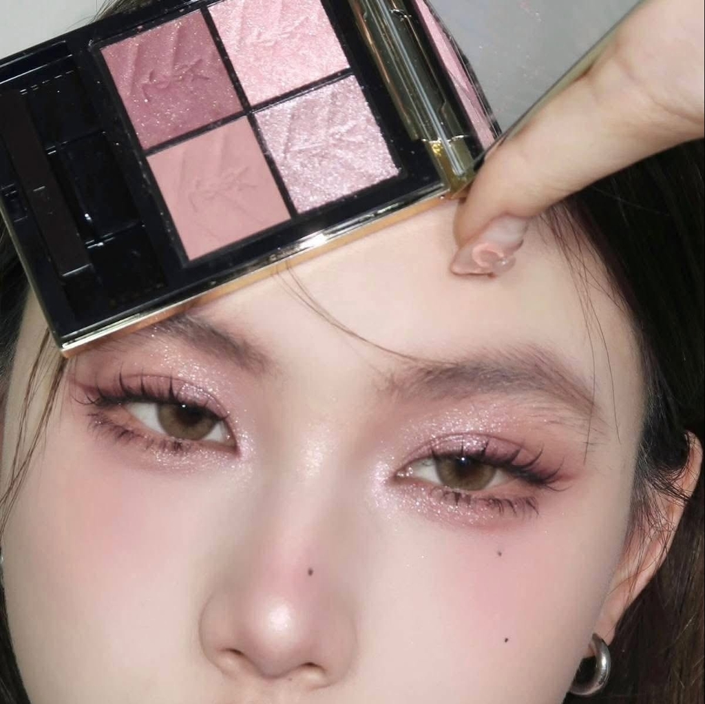 Bảng phấn mắt YSL Couture Mini Clutch - 400 Babylone Rose 4g Fullbox Hàng Duty