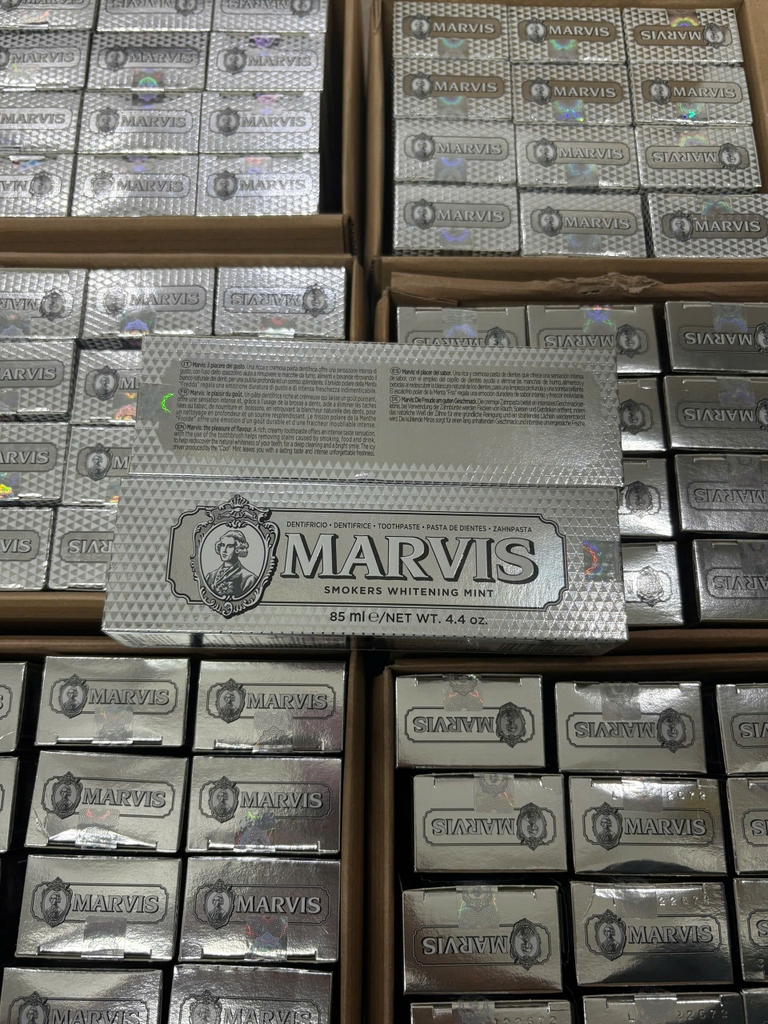 Kem Đánh Răng Làm Trắng Marvis 85g - Fullbox - Hàng Công Ty