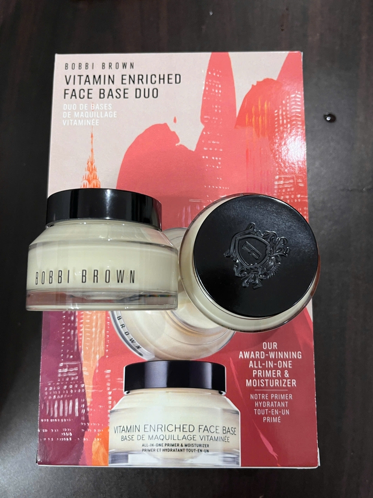 Kem Lót Dưỡng Ẩm Bobbi Brown Vitamin Enriched Face Base