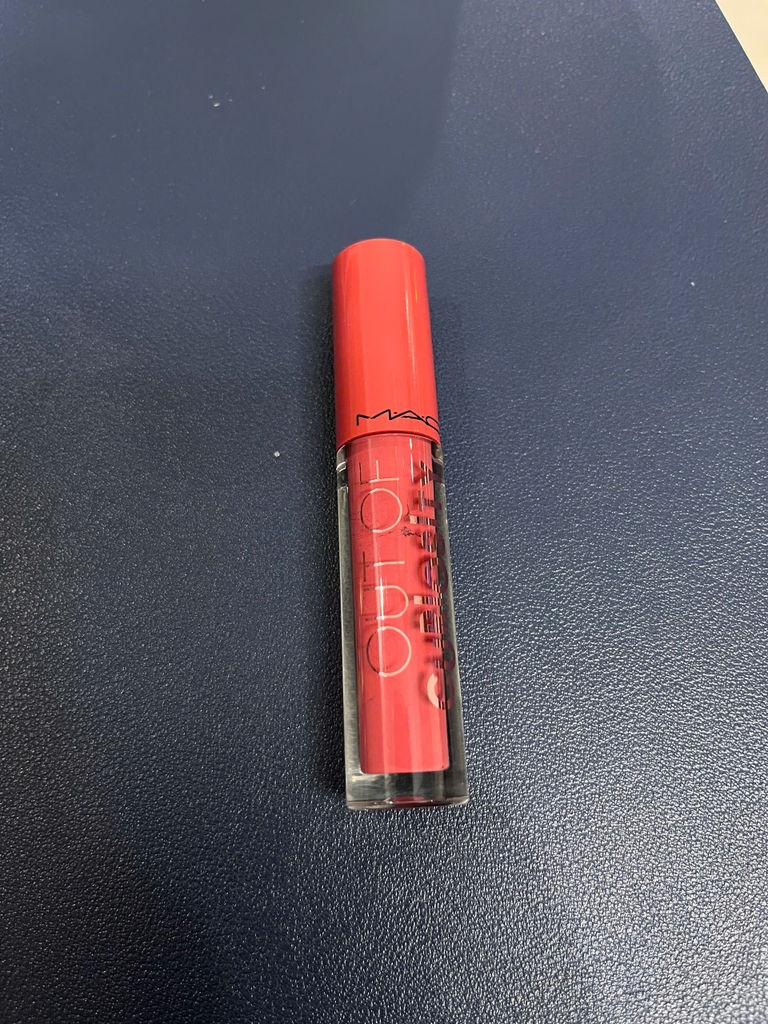 Son Bóng MAC Lipglass Out Of Curiosity 3.2ml - Tách Set Nobox