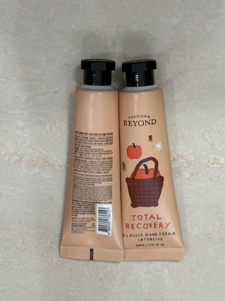 Kem Dưỡng Tay Beyond Classic