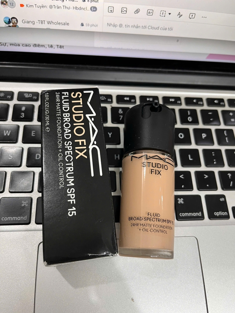 Kem nền MAC Fluid broad spectrum SPF15 30ml Fullbox