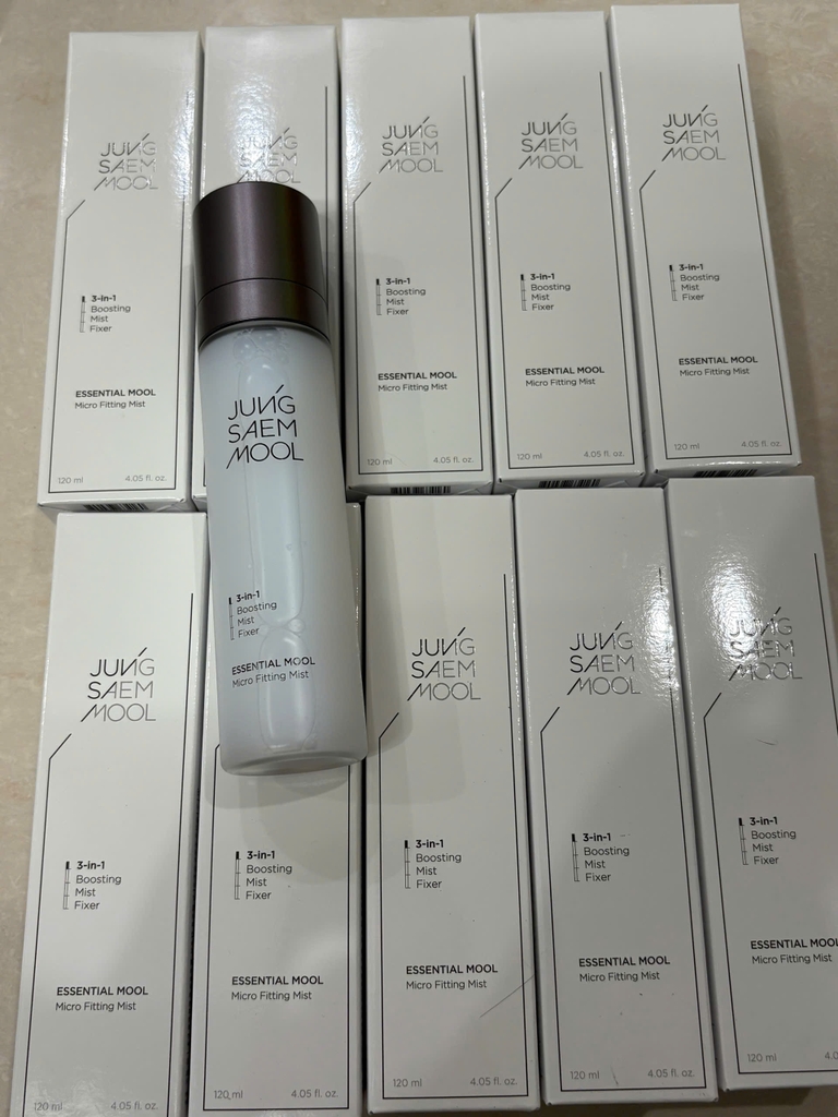Xịt Khóa Nền Jung Saem Mool Essental Moon Fiiting Mist