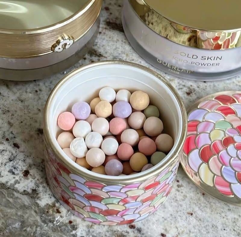 Phấn Phủ Ngọc Trai Guerlain Météorites Light-Revealing Pearls Of Powder - Tone 2 Cool/Rosé - 20g Fullbox Hàng Duty