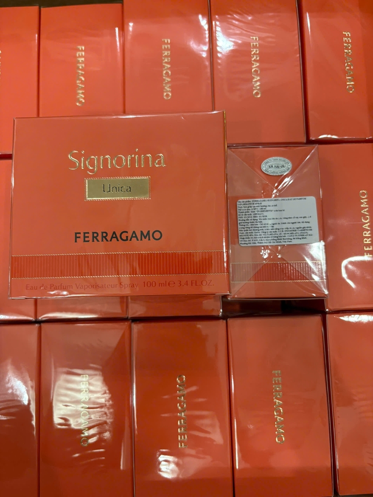 Nước Hoa Signorina Ferragamo EDP Hàng Công Ty