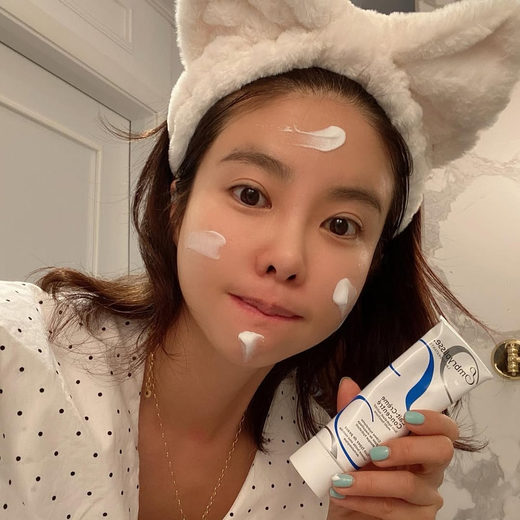 Kem Dưỡng Ẩm Phục Hồi Embryolisse Lait-Crème Concentré Fullbox - Hàng Công Ty