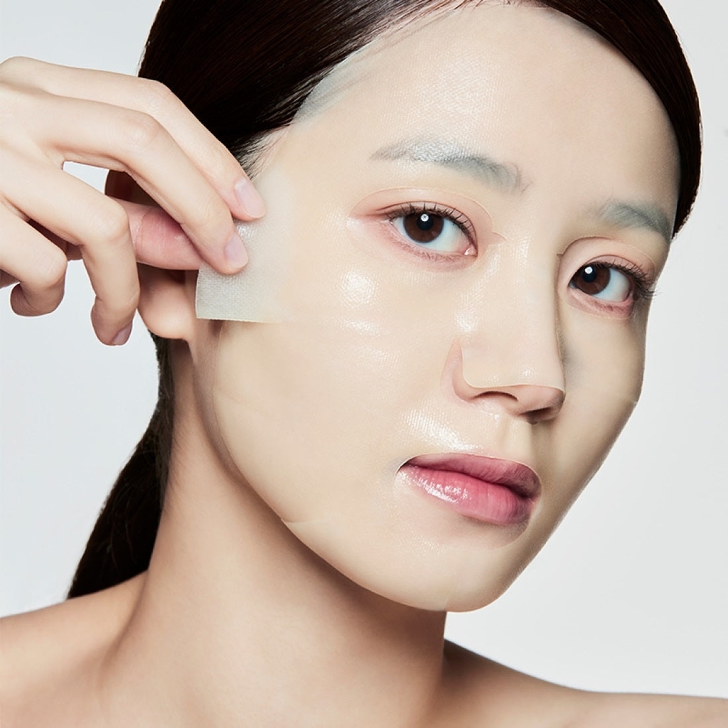 Mặt Nạ Iope Retinol Serum In Gel Mask Retinol RX 1% Firming Plumping Săn Chắc Đàn Hồi 30g ( 1 Miếng )