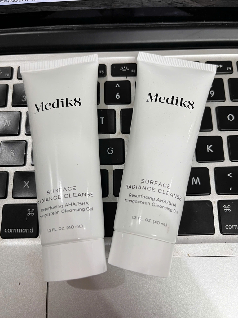 Sữa Rửa Mặt Medik8 Surface Radiance Cleanse 40ml - Nobox Hàng US