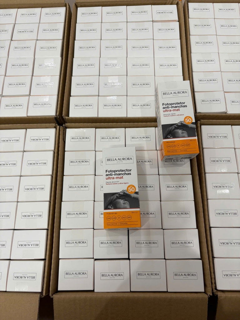 Kem Chống Nắng Bella Aurora Ultra-Mat Fotoprotector Sunscreen SPF50/PA++++ 50ml Fullbox