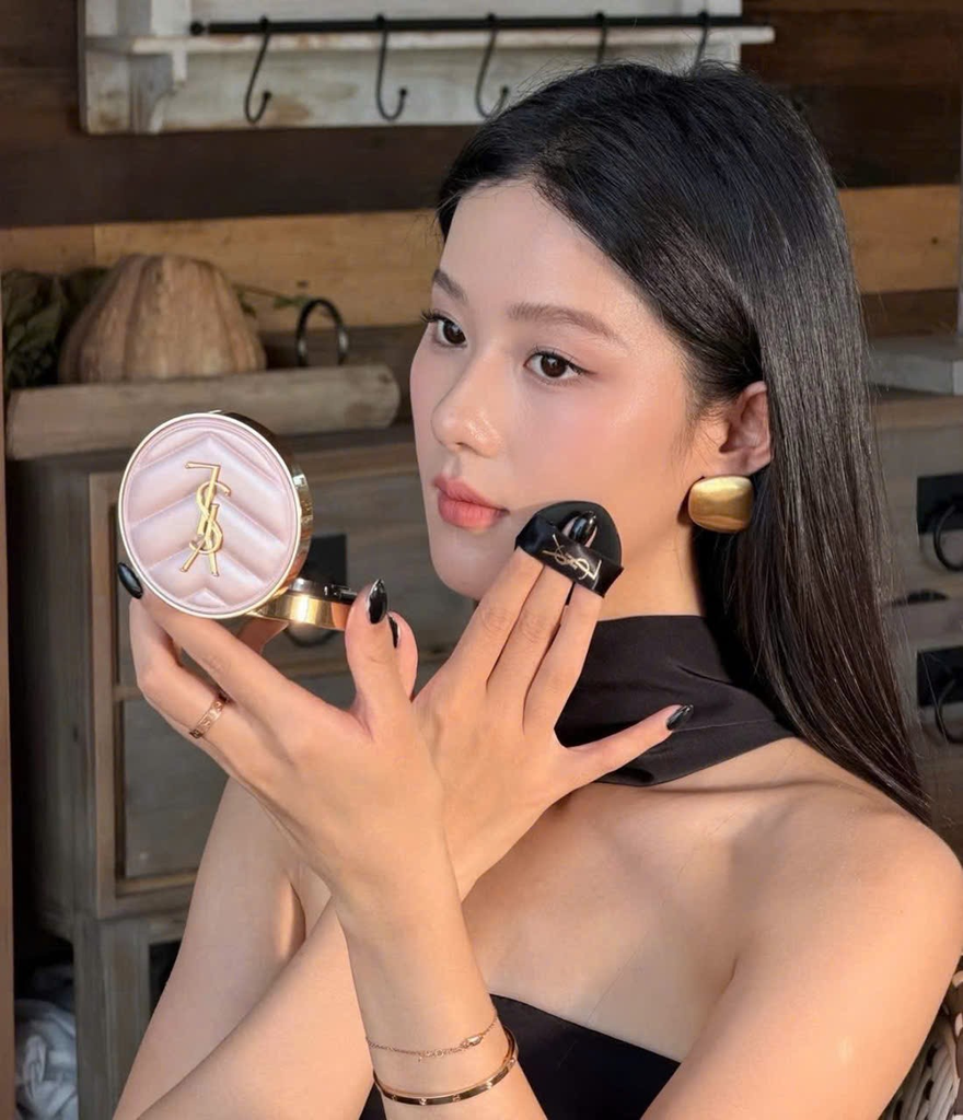 Cushion YSL Touche Éclat Glow Pact SPF 23 - 12g Fullbox