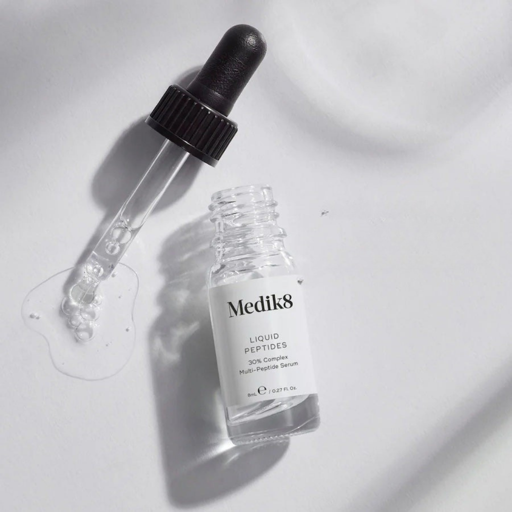 Serum Cấp Ẩm, Phục Hồi Medik8 Liquid Peptides 30% Complex Hydrating Peptide 8ml - Fullbox Hàng US