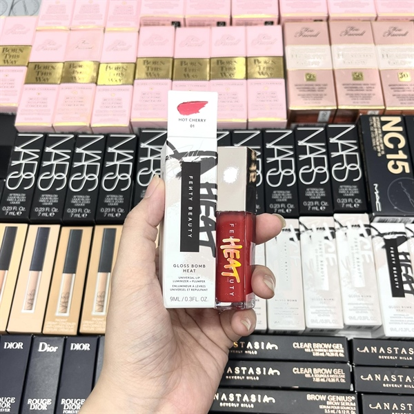 Son Bóng Căng Môi Fenty Beauty Gloss Bomb Heat 9ml - Fullbox