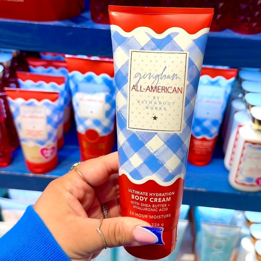 Kem Dưỡng Thể BBW Ultimate Hydration Body Cream 226g Nobox - Hàng US